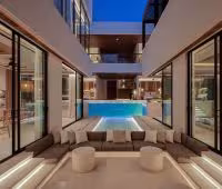 Villa Nini Elly, Terrasse en bord de piscine